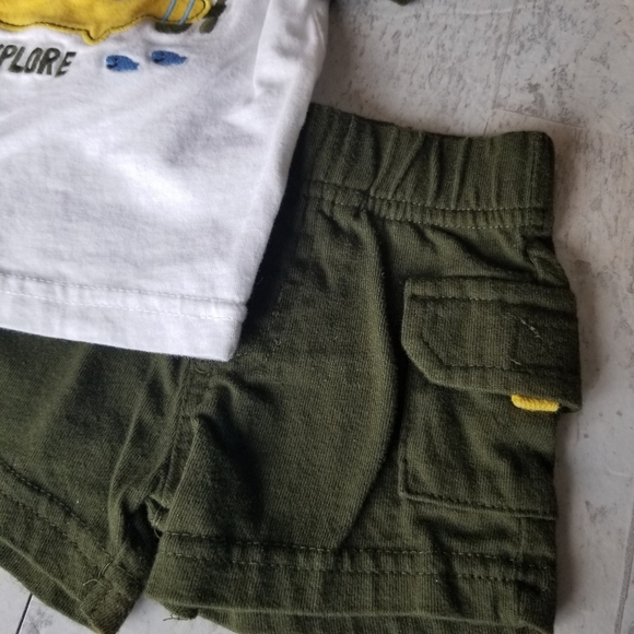Born to Explore Carter's 3 mo olive green and yellow short/shirt set - Picture 16 of 16